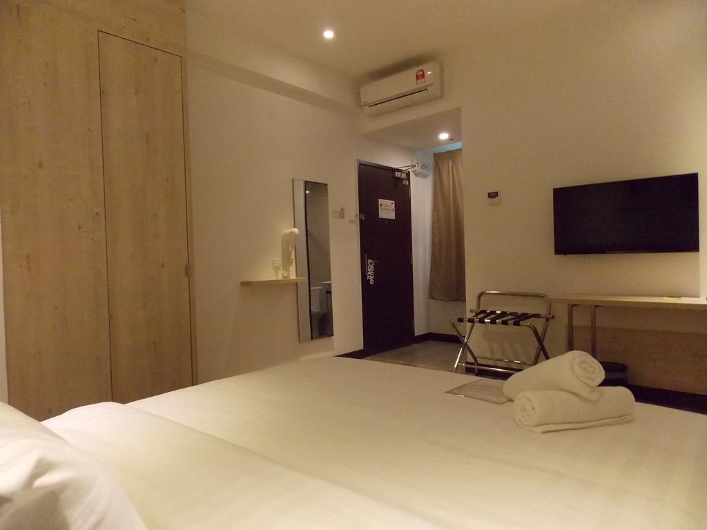 Fuller Hotel קולים מראה חיצוני תמונה