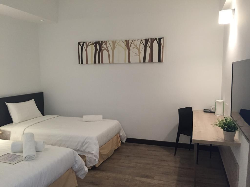 Fuller Hotel קולים מראה חיצוני תמונה